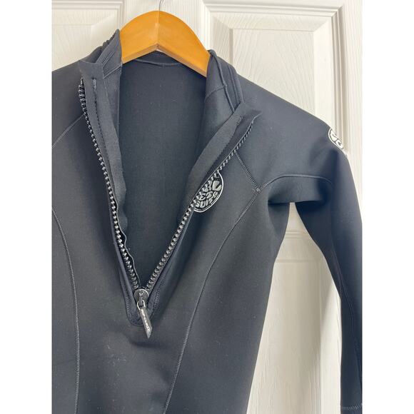 Rip Curl• G-Bomb Long Sleeve Bikini Cut Springsuit Black - Picture 10 of 16